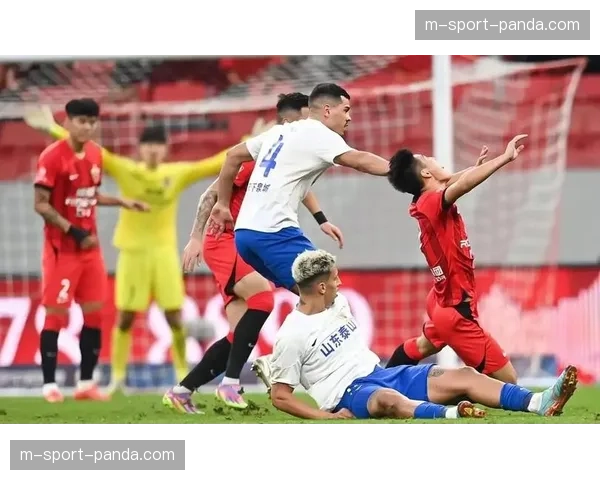 山东泰山场均犯规19.6次联赛最多 防守侵略性强但失球控制不佳